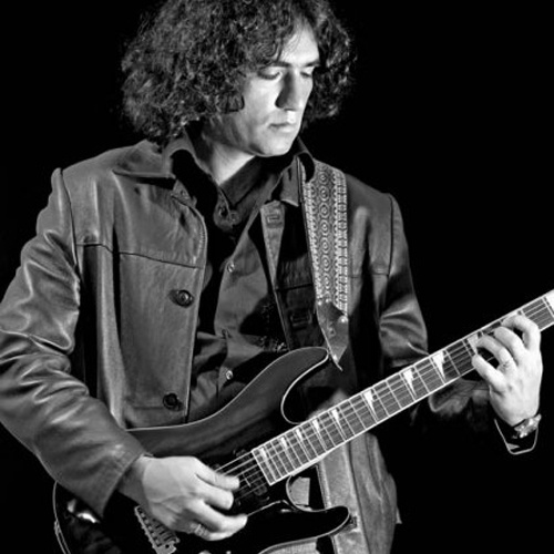 دانلود آهنگ راز این خون